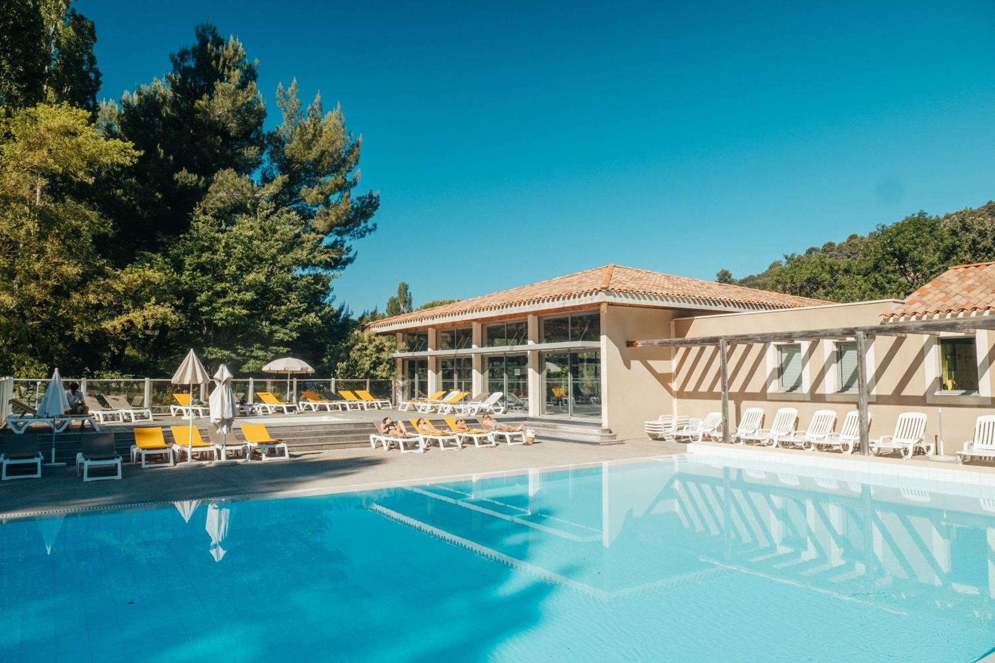 Club Vacances Bleues Domaine De Chateau Laval 그뢰오레방 외부 사진