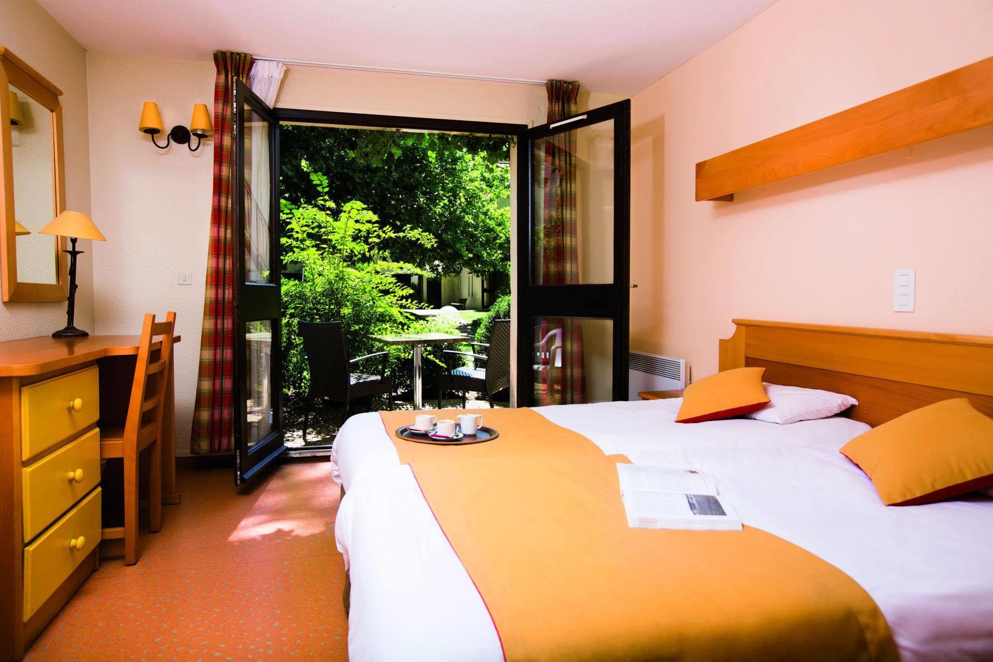 Club Vacances Bleues Domaine De Chateau Laval 그뢰오레방 외부 사진